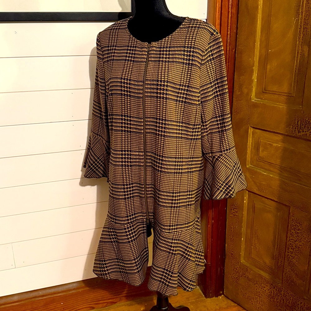 Cabi Fall 2020 Flounce Jacket 3902 Tartan Style Plaid
